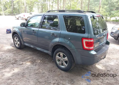 2012 Ford Escape Xlt z USA, uszkodzony, nr VIN 1FMCU9DG9CKC73956